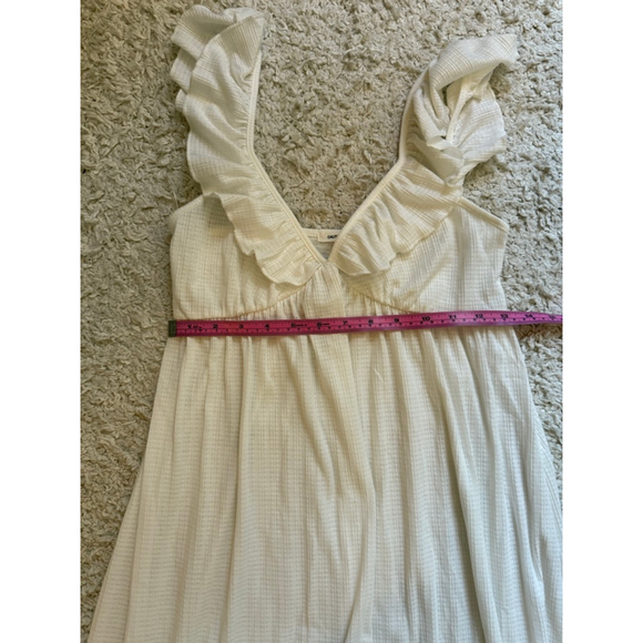 Women's Caution to the Wind Cream Ruffle V-Neck Maxi Dress Small - Picture 2 of 5